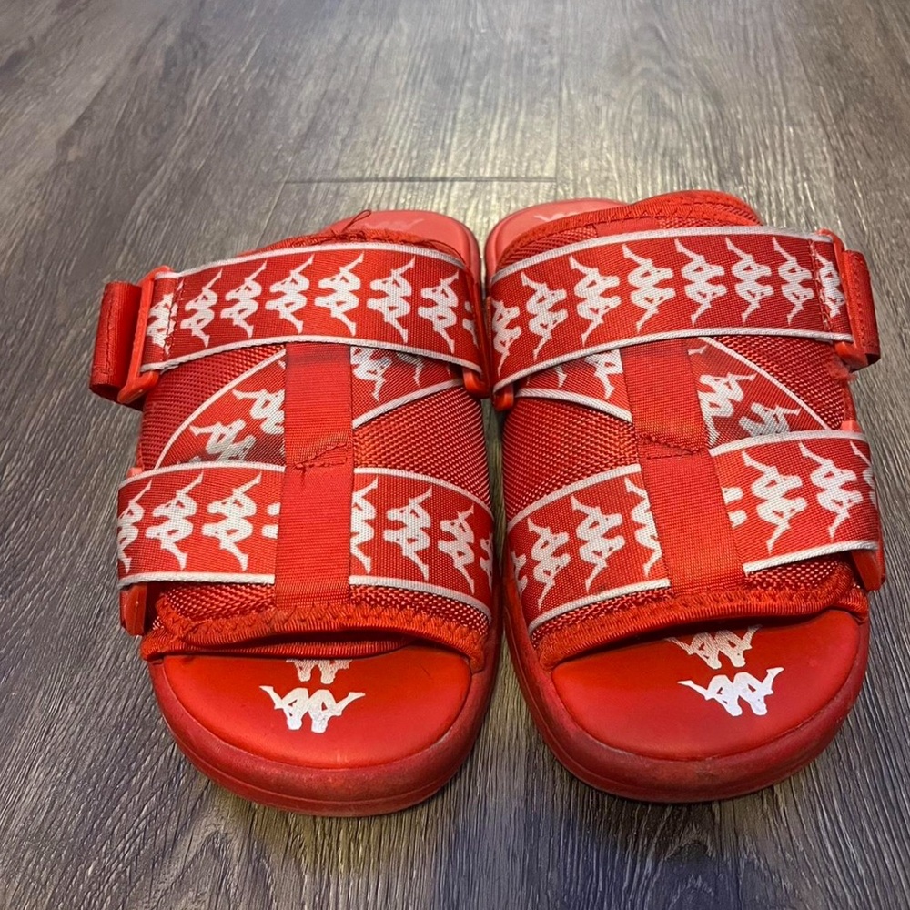 Red Kappa slides Men’s size 10